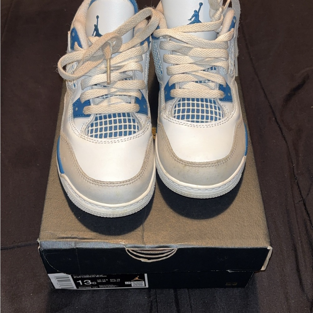 Jordan 4